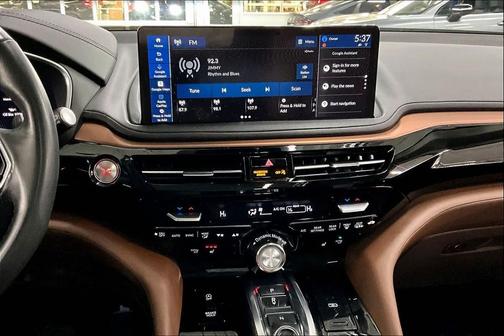 2025 Acura MDX Technology Package