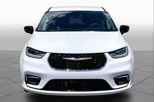 Bright White Clearcoat 2024 Chrysler Pacifica Touring L