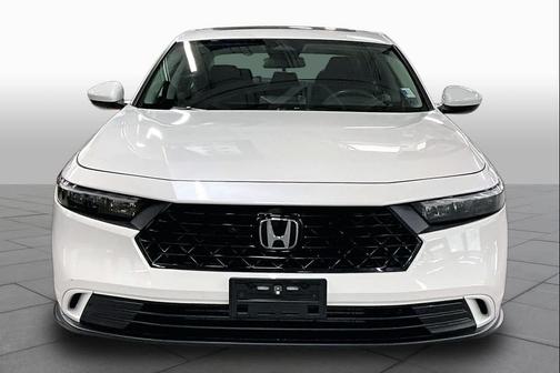 Platinum White Pearl 2024 Honda Accord EX