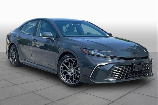 Underground 2025 Toyota Camry SE