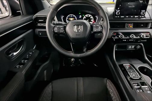 2025 Honda Pilot Sport