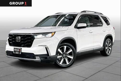 2025 Honda Pilot Touring 8-Passenger
