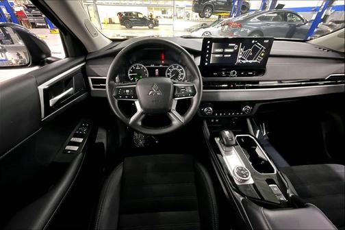 2025 Mitsubishi Outlander SE 2.5 S-AWC