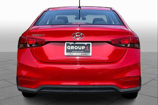 2020 Hyundai Accent SE