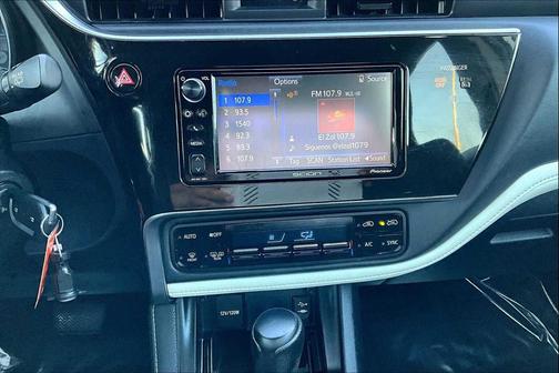 2016 Scion iM 5dr HB CVT