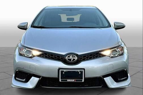 2016 Scion iM 5dr HB CVT