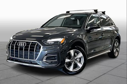 Manhattan Gray Metallic 2023 Audi Q5 40 Premium Plus