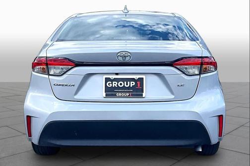 Classic Silver Metallic 2025 Toyota Corolla LE