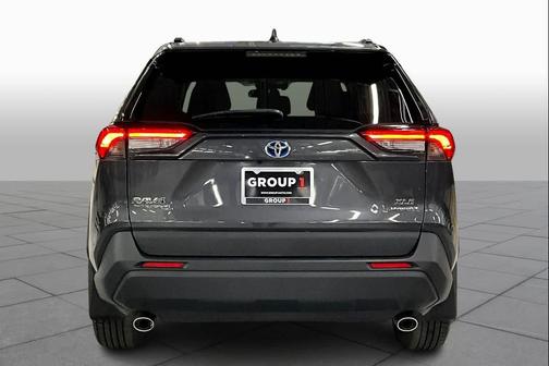 2020 Toyota RAV4 Hybrid XLE