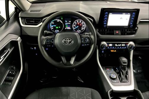 2020 Toyota RAV4 Hybrid XLE
