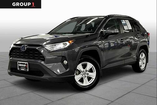 2020 Toyota RAV4 Hybrid XLE