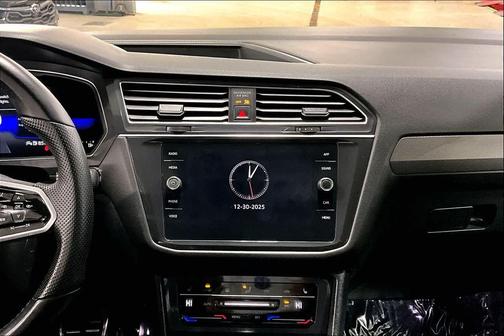 2022 Volkswagen Tiguan 2.0T SE R-Line Black 4MOTION