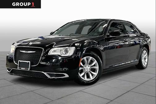 2015 Chrysler 300 Limited
