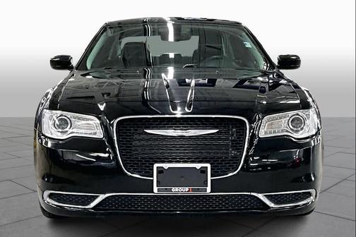 2015 Chrysler 300 Limited