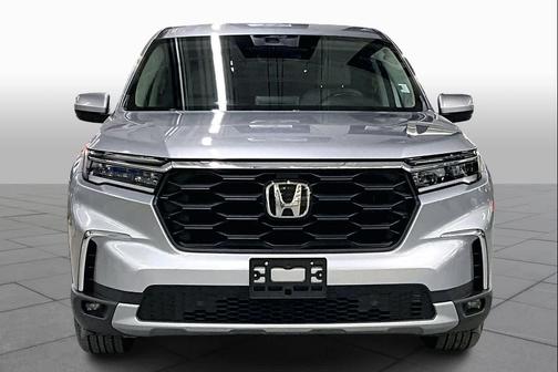 2023 Honda Pilot AWD EX-L 8 Passenger