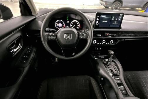 Crystal Black Pearl 2026 Honda HR-V LX