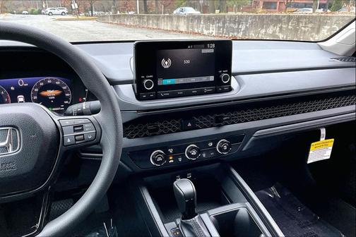 2025 Honda Accord LX 1.5T