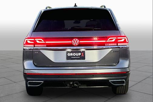 2025 Volkswagen Atlas 2.0T SE w/Technology 4MOTION