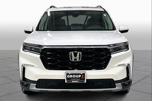 2024 Honda Pilot Touring 8-Passenger