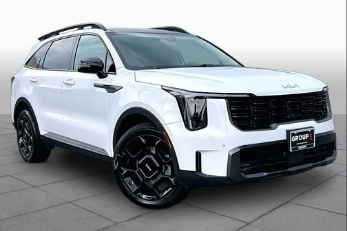 Glacial White Pearl 2024 Kia Sorento EX