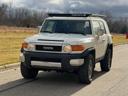 2012 Toyota FJ Cruiser Base