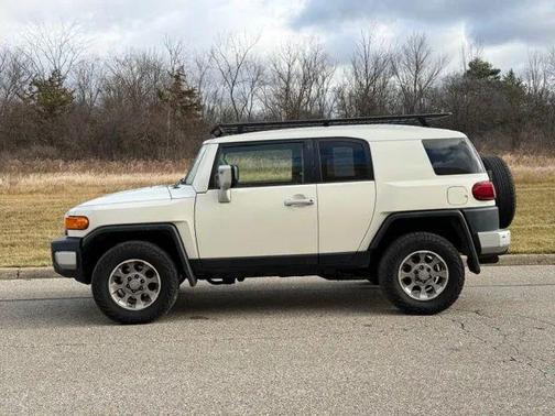 2012 Toyota FJ Cruiser Base