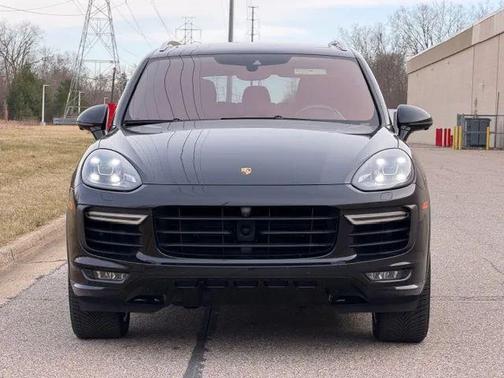 Black 2016 Porsche Cayenne Turbo S