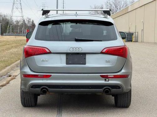 2011 Audi Q5 Premium Plus