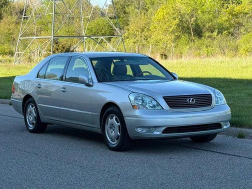 Millennium Silver Metallic 2002 Lexus LS 430 Base