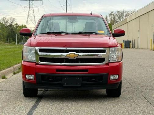 Victory Red 2011 Chevrolet Silverado 1500 LTZ