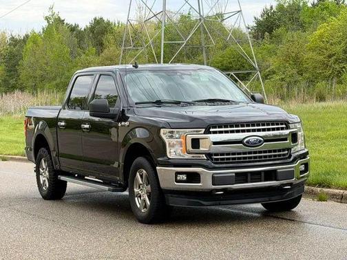 BLACK 2020 Ford F-150 XLT