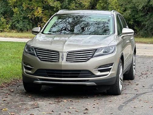 2015 Lincoln MKC Base