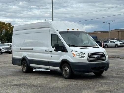 Oxford White 2017 Ford Transit-350 Base
