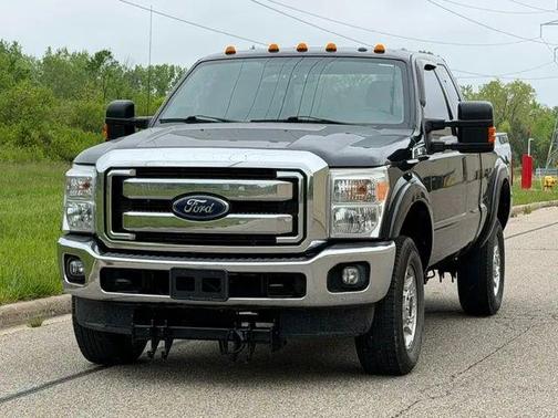 Shadow Black 2016 Ford F-250 XLT