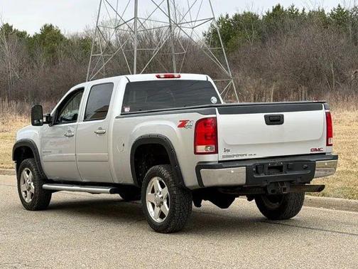 Quicksilver Metallic 2014 GMC Sierra 2500 SLE