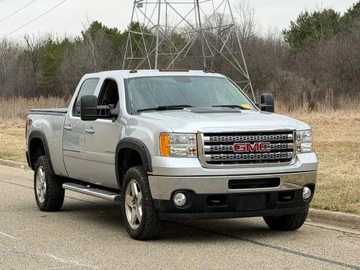 Quicksilver Metallic 2014 GMC Sierra 2500 SLE