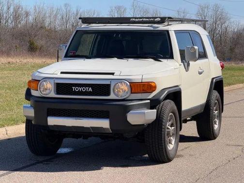 2012 Toyota FJ Cruiser Base