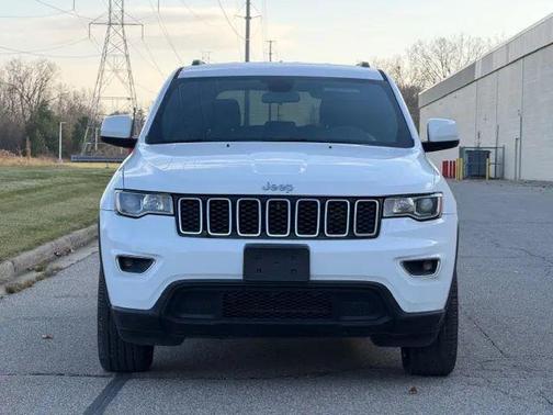 2021 Jeep Grand Cherokee Laredo
