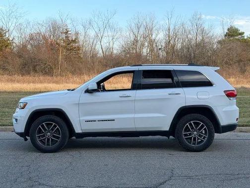 2021 Jeep Grand Cherokee Laredo