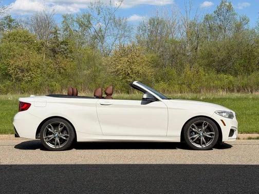 White 2016 BMW M235 i xDrive