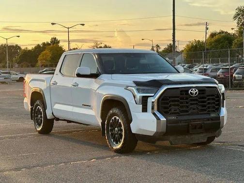 2022 Toyota Tundra SR5