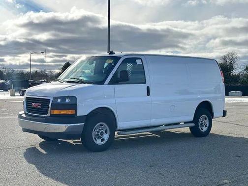 2023 GMC Savana 2500 Work Van
