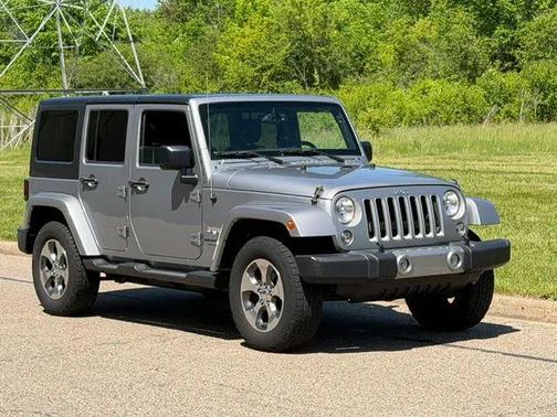Billet Silver Metallic 2016 Jeep Wrangler Unlimited Sahara