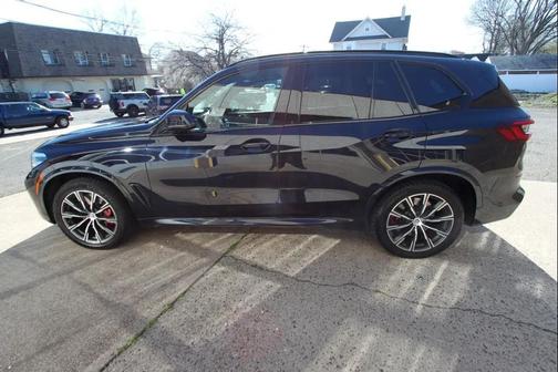 Black 2023 BMW X5 M50i