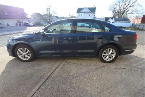 2018 Volkswagen Passat 