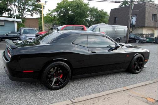 2016 Dodge Challenger SRT Hellcat