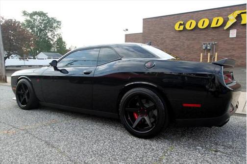 2016 Dodge Challenger SRT Hellcat