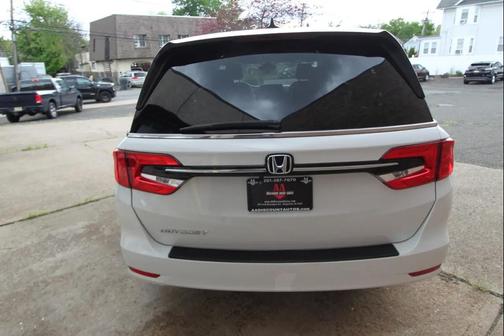 Platinum White Pearl 2023 Honda Odyssey EX-L