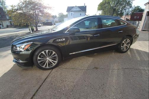2017 Buick LaCrosse Essence