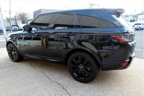 2022 Land Rover Range Rover Sport HSE Silver Edition